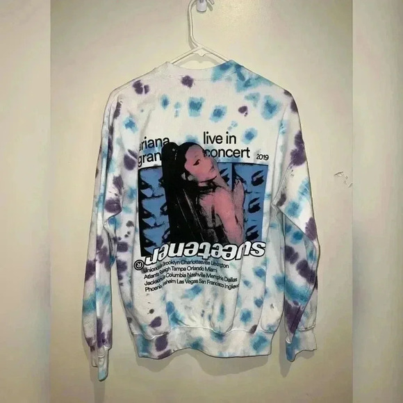 Ariana Grande Sweetener Tour Leg 3 Live in Concert Tie Dye Crewneck Swea… - Picture 7 of 7